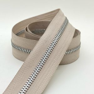 CIERRE CADENA ALUMINIO N5 (6mm) POR METRO X 10m - Beige, x cada 10mts