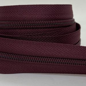 CIERRE POR METRO CADENA NYLON N5 (6mm) X 10m + 10 Deslizadores Marroquineros - Bordó, Rollos