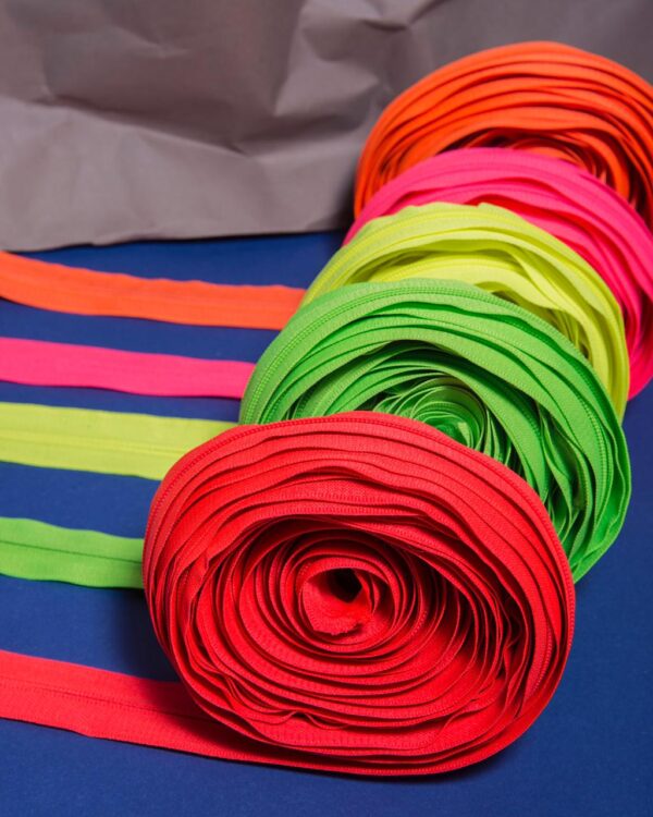CIERRE POR METRO CADENA NYLON N5 (6mm) X 10m FLUOR!