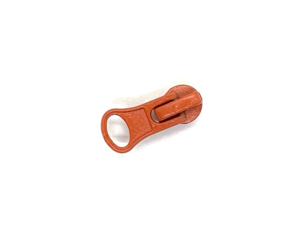 DESLIZADOR PARA CIERRE NYLON 5(6mm) ALTONO X 100u - Image 18